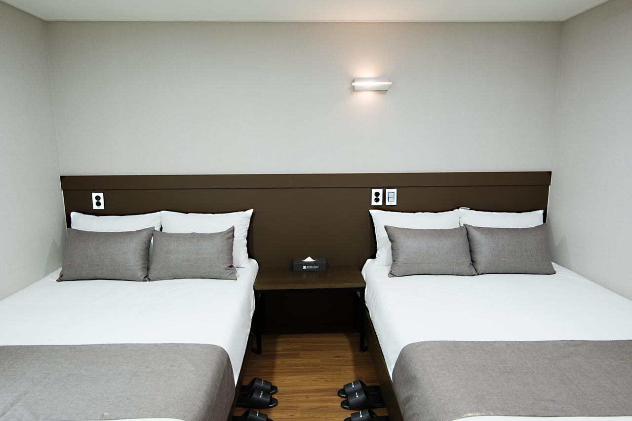 Ehwa In Myeongdong Guest house